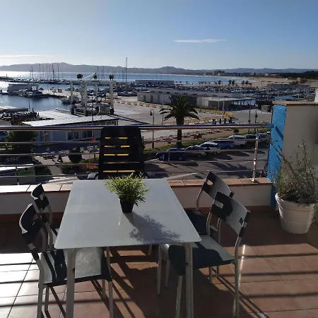 Апартаменты L'estartit, Atic Amb Terrassa Primera Linia